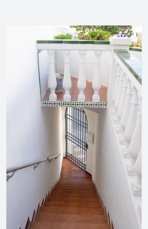 Espectacular Apartamento En Primera Linea De Playa Benalmádena Eksteriør billede